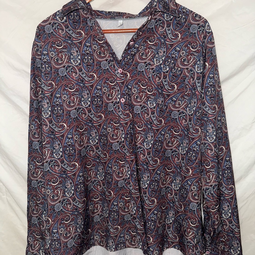 Cinch Paisley Blouse in Blue and Red